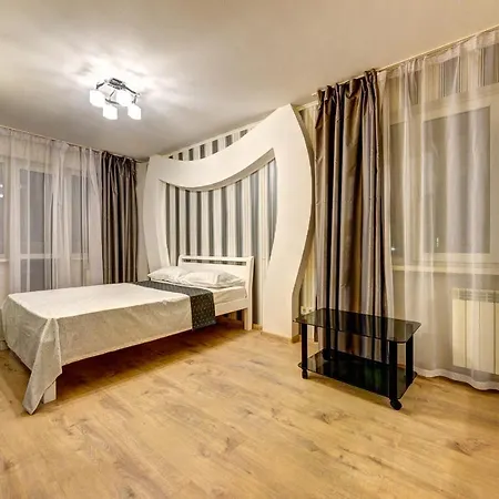 Шикарная 2К Квартира: Лыбедская Метро у Оушен Плаза Kyiv Exterior photo